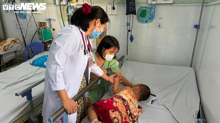 Số ca mắc tay chân miệng ở TP.HCM vẫn chưa có dấu hiệu 