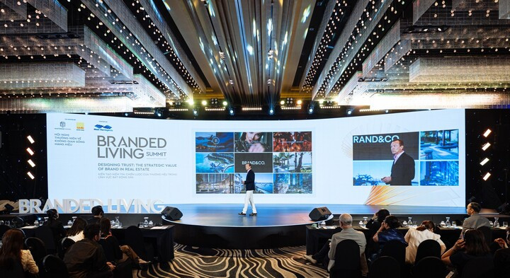 Ông Anthony Moulton - Nhà sáng lập Brand & Co - chia sẻ về giá trị chiến lược của thương hiệu trong bất động sản.