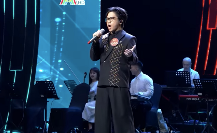 Con trai Trọng Tấn hiện đang là thí sinh nổi bật trong cuộc thi "Tiếng hát Hà Nội".