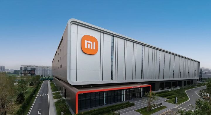 ប្រាក់ចំណូលស្មាតហ្វូនរបស់ក្រុមហ៊ុន Xiaomi នៅក្នុងត្រីមាសទី 3 បានកើនឡើងដល់ 6.47 ពាន់លានដុល្លារ ជាមួយនឹងការនាំចេញបន្តរក្សាតំណែងកំពូល 3 សកលរបស់ខ្លួនសម្រាប់រយៈពេល 21 ត្រីមាសជាប់គ្នា។