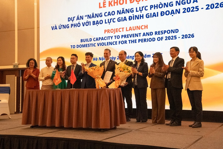 BVHTTDL phối hợp cùng UNFPA khởi động Dự án “Nâng cao năng lực phòng ngừa và ứng phó với bạo lực gia đình giai đoạn 2025–2026” ngày 25/11/2025. (Ảnh: UNFPA)