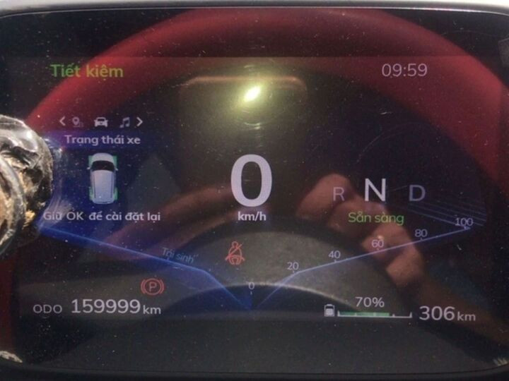 Chiếc VinFast VF 5 của anh Hoàng Thanh Tùng (Nghệ An) chạm mốc 160.000 km. (Ảnh: FBNV)