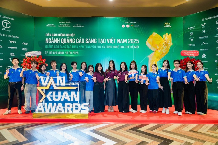 פורום הקריירה לפרסום יצירתי מאגד למעלה מ-30 עסקים עם למעלה מ-1,500 סטודנטים ויוצרים צעירים.