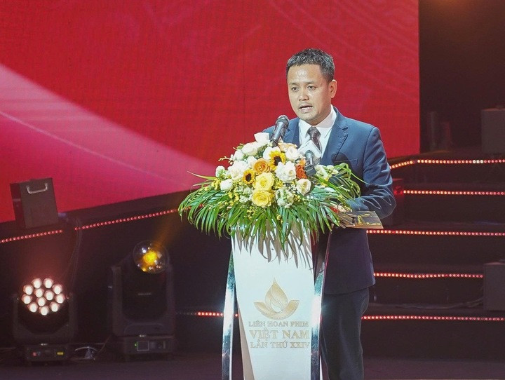 Ông Đặng Trần Cường - Cục trưởng Cục Điện ảnh, Trưởng Ban tổ chức Liên hoan phim Việt Nam lần thứ 24 - phát biểu tại lễ bế mạc.