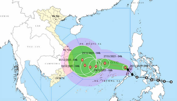 Bản đồ dự báo đường đi và khu vực ảnh hưởng của bão số 15 Koto. (Nguồn: NCHMF)