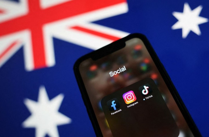 Theo các cuộc thăm dò ý kiến ​​mới nhất, 77% người dân Australia bày tỏ mong muốn thực thi quy định hạn chế trẻ em dùng mạng xã hội. (Ảnh: Reuters)
