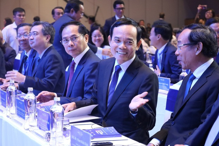 Bandar Raya Ho Chi Minh berharap Forum Ekonomi Musim Luruh akan menjadi jenama yang mempamerkan ciri bandar itu.