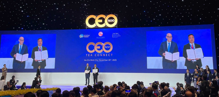 Lễ ký kết giữa Sở Tài chính TP.HCM và Binance có sự tham dự và chứng kiến của Thủ tướng Phạm Minh Chính, Phó Thủ tướng Bùi Thanh Sơn và lãnh đạo TP.HCM.