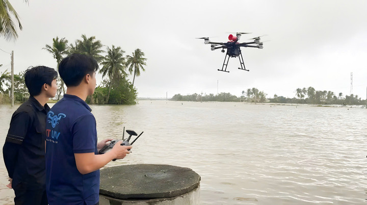 Các UAV đến với miền Trung ruột thịt.