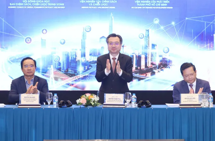 Atelier de lucru „Mecanisme și politici speciale și remarcabile pentru atragerea investițiilor și a investitorilor strategici în orașul Ho Chi Minh”. (Foto: Ziarul Saigon Giai Phong)