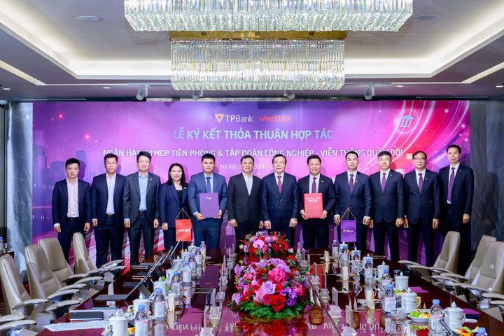 Hợp tác chiến lược thúc đẩy chuyển đổi số toàn diện giữa TPBank và Viettel - 4
