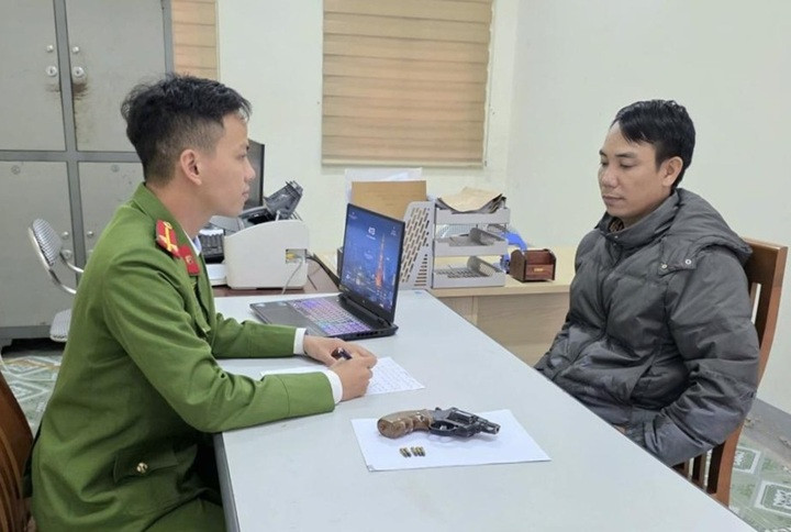 Trương Văn Bạch tại cơ quan Công an.