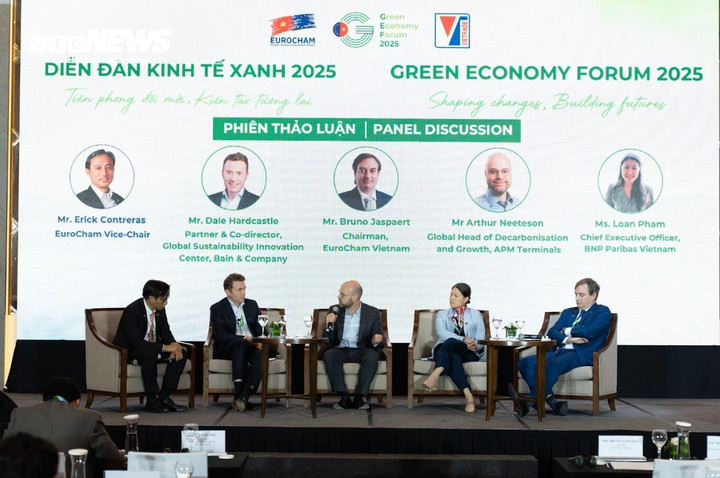 Các chuyên gia, doanh nghiệp nhận định Việt Nam có cơ hội lớn từ chuyển đổi xanh. (Ảnh: Hùng Cường)