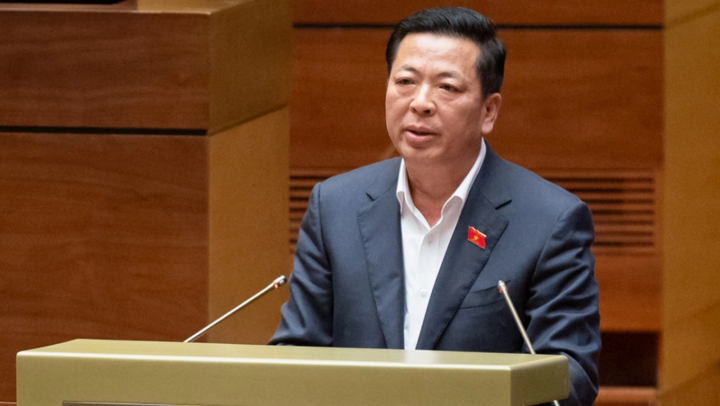 Bộ trưởng Bộ Xây dựng Trần Hồng Minh.