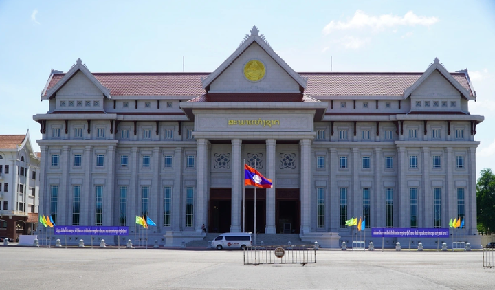 Tòa nhà Quốc hội Lào.