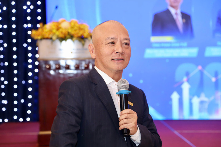 Phó chủ tịch HUBA: Giá nhà tăng đến ngỡ ngàng, nhiều dự án chung cư vài năm trước giá 100 triệu đồng/m² nay lên đến 500 triệu đồng/m².