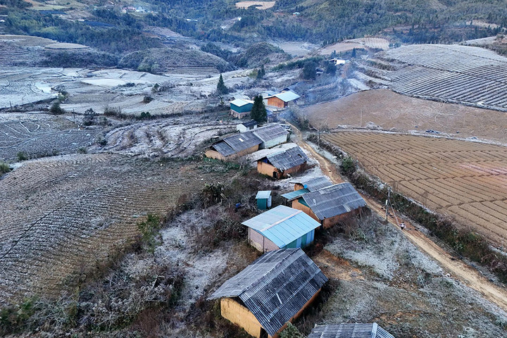 Dự báo thời tiết ngày 1/12, vùng núi cao Bắc Bộ đề phòng khả năng xảy ra băng giá và sương muối. (Ảnh minh hoạ)