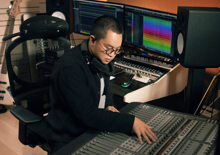 Cường Tống được mệnh danh ''quái kiệt'' nhạc phim Trung Quốc.