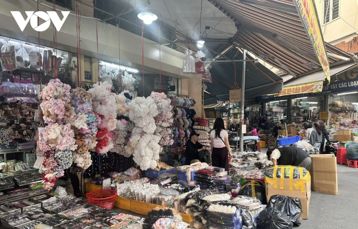 Nâng ngưỡng miễn thuế lên 500 triệu đồng: Đã đủ 'nhẹ gánh' cho hộ kinh doanh? - 2