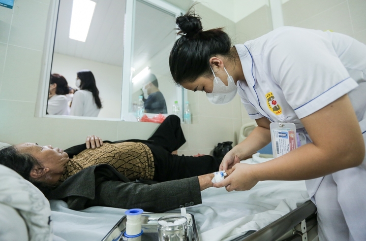 Nhiều bệnh truyền nhiễm gia tăng, Bộ Y tế siết chặt giám sát và kiểm soát dịch