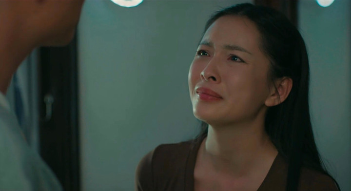 Trong đó, nhân vật Nga do Ngọc Trâm thể hiện đặc biệt nhận nhiều ý kiến trái chiều. Thậm chí một số khán giả mong vai diễn của cô sớm kết thúc vì quá đáng ghét.