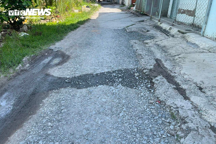 Người dân kỳ vọng đơn vị chức năng nhanh chóng hoàn thiện dự án, trả lại diện mạo mới và phục hồi nhịp sinh hoạt, kinh doanh lâu nay bị gián đoạn.