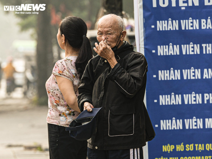 Ô nhiễm không khí gây ảnh hưởng nghiêm trọng tới sức khoẻ của người dân. (Ảnh: Viên Minh)