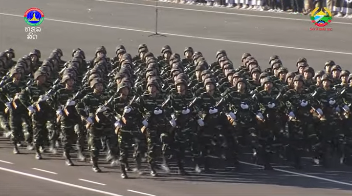 Trực tiếp: Lễ diễu binh, diễu hành kỷ niệm 50 năm Quốc khánh Lào - 6