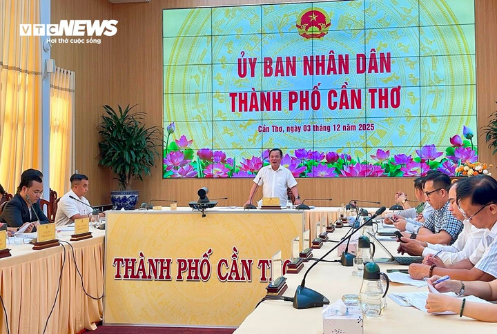 Ông Nguyễn Văn Hòa, Phó Chủ tịch UBND TP Cần Thơ phát biểu tại buổi làm việc.