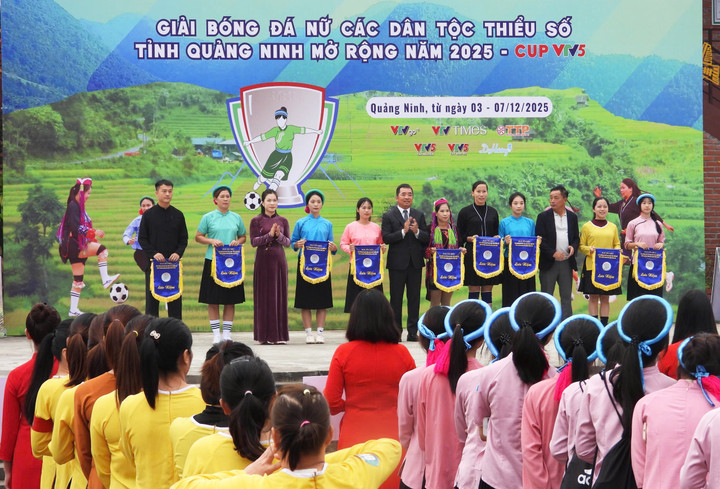 Giải đấu quy tụ 8 đội bóng nữ thuộc đồng bào dân tộc thiểu số đến từ các tỉnh Quảng Ninh, Lào Cai và Tuyên Quang.