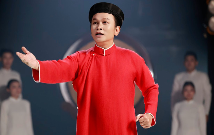 NSND Hữu Quốc đọc hịch trong ca khúc.