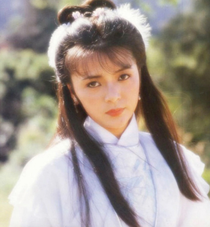 Vai diễn Tiểu Long Nữ giúp Trần Ngọc Liên nổi đình đám.