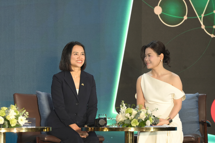 Bà Nguyễn Thị Mỹ Hạnh - Phó Tổng Giám đốc, Tổng Giám đốc Ngân hàng Bán lẻ MSB - chia sẻ chiến lược định vị phân khúc khách hàng.