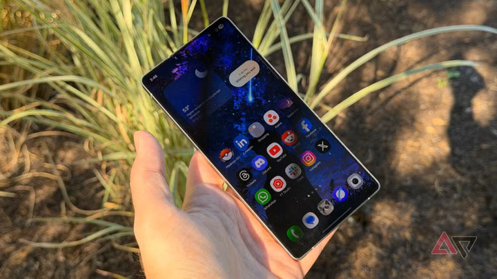 Bản cập nhật One UI 8.5 của Samsung lần này mang đến nhiều cải tiến về giao diện. (Nguồn: Androidpolice)