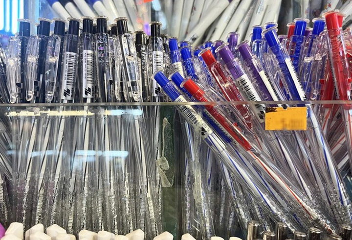 O companie japoneză intenționează să cheltuiască 4.500 de miliarde de VND pentru a achiziționa pixul Thien Long.