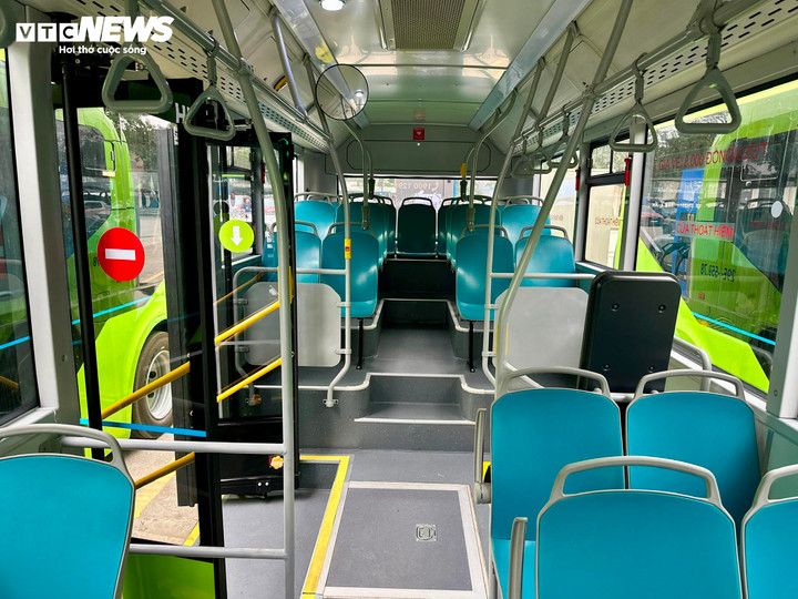Buýt Liên Ninh chuyển đổi sang 100% xe điện - 3