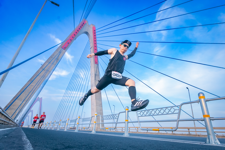Giải Marathon Quốc tế Techcombank thu hút hàng chục nghìn runners mỗi năm.