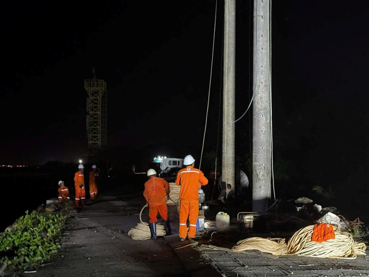 Đóng điện xong Đường dây 110kV trên không, khắc phục sự cố cáp ngầm Phú Quốc - 2