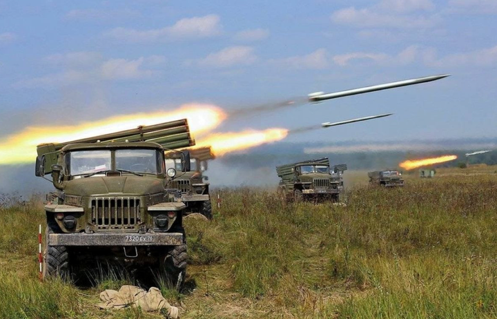 Pháo phản lực BM-21 Grad.