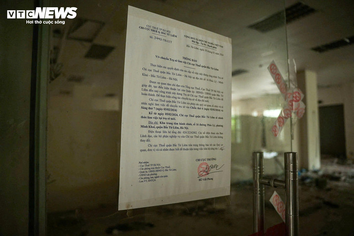 ចន្លោះឆ្នាំ ២០១៤ និង ២០២១ បន្ទាប់ពីស្រុកទឺលៀមត្រូវបានបែងចែកជាពីរស្រុក (បាក់ទឺលៀម និងណាំទឺលៀម) អគារចំនួន ៤ ក្នុងចំណោម ៧ អគារ (CT៤, CT៥, CT៦, CT៧) ត្រូវបានប្រើប្រាស់ជាបណ្តោះអាសន្នដោយគណៈកម្មាធិការប្រជាជនទីក្រុងហាណូយ ជាទីស្នាក់ការរដ្ឋបាលរបស់គណៈកម្មាធិការបក្សស្រុកបាក់ទឺលៀម ក្រុមប្រឹក្សាប្រជាជន គណៈកម្មាធិការប្រជាជន និងស្ថាប័នស្រុកផ្សេងៗទៀត។ នៅឆ្នាំ ២០២១ បន្ទាប់ពីស្ថាប័នទាំងនោះបានផ្លាស់ទៅទីស្នាក់ការថ្មី អគារទាំងនេះត្រូវបានគេបោះបង់ចោលម្តងទៀត។