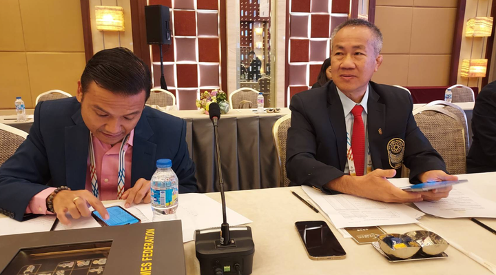 Đại diện Campuchia trả lời phóng viên về việc tham dự SEA Games 33. (Nguồn: DailyNews Online)