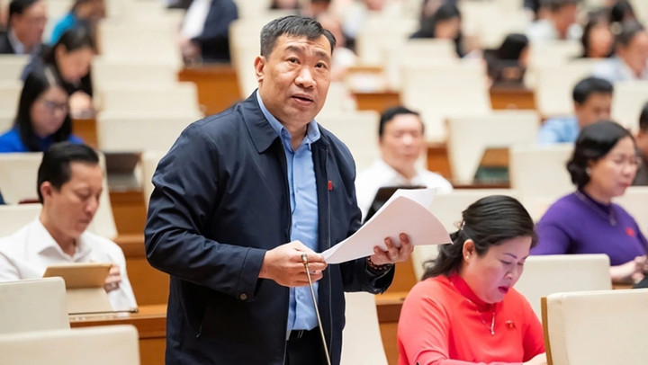 Delegat Thach Phuoc Binh (Vinh Long-delegation)