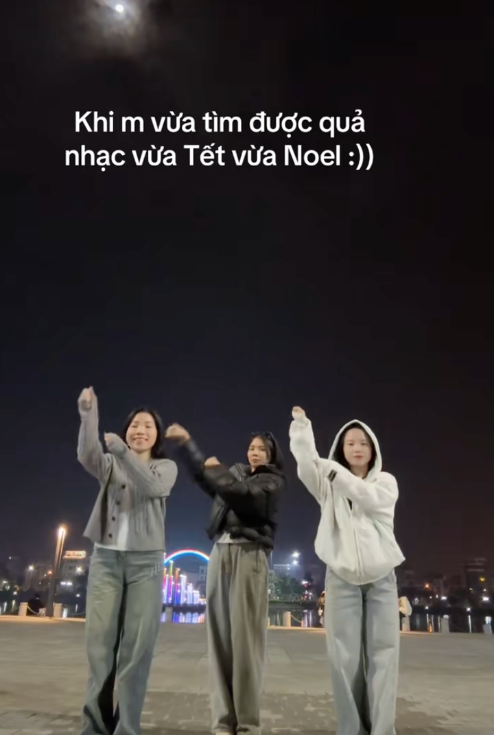 Hài hước trào lưu 'Giáng Xuân' trộn Noel với Tết, dân mạng xem là cười - 3