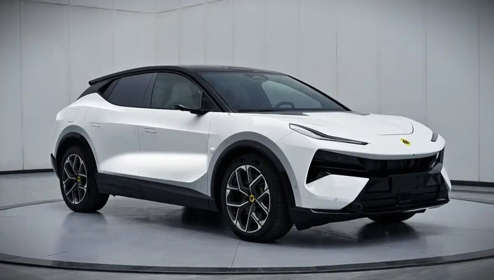 Lưới tản nhiệt phía trước và đèn pha thể hiện ngôn ngữ thiết kế SUV hiện tại của Lotus. (Ảnh: MIIT)