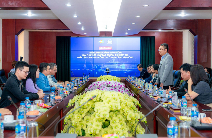 Ông Nguyễn Tường Anh chia sẻ tại sự triển khai vận hành thành công giải pháp FPT CFS.