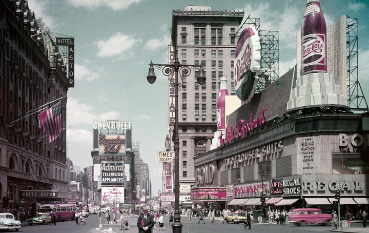 Quảng trường Thời đại những năm 1950.