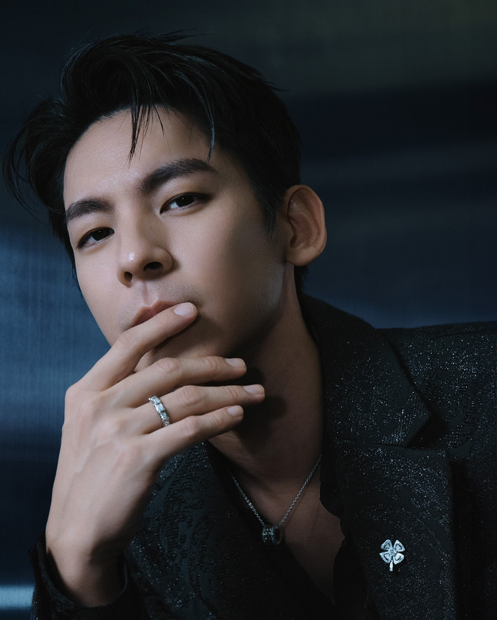 Lâm Bách Hoành đang là nam thần nổi đình đám tại Đài Loan.