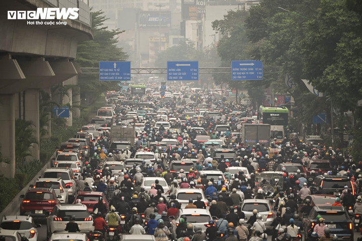 Khu vực đường Nguyễn Trãi sáng 11/12. (Ảnh: Thành Vĩnh)