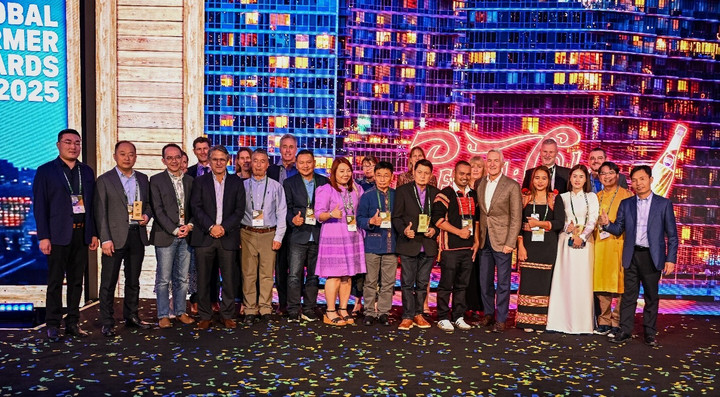 Các đại biểu từ nhiều quốc gia tại Lễ trao Giải thưởng Nông dân PepsiCo Toàn cầu 2025, sự kiện tôn vinh những đóng góp nổi bật cho nông nghiệp bền vững. (Ảnh: PepsiCo)