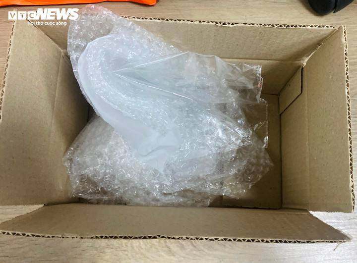 Rác thải từ TMĐT phần lớn đều không được thu gom, tái chế mà bỏ chung với rác thải sinh hoạt.